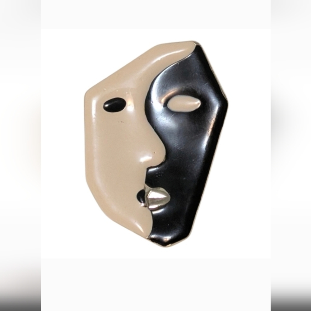 Rare Abstract Face Brooch